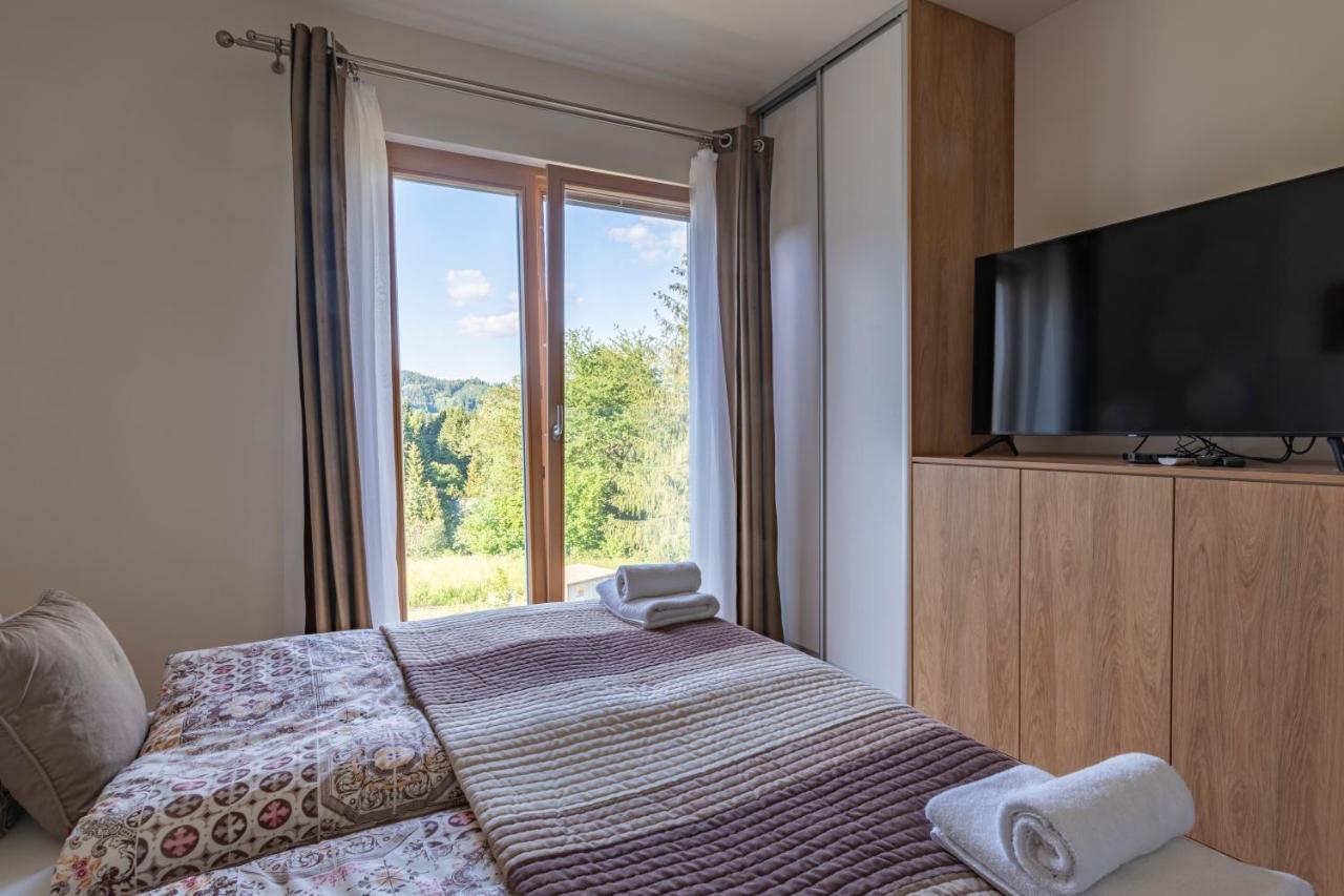 Apartmán Jesienka, Hillside Dolny Kubin Exterior foto